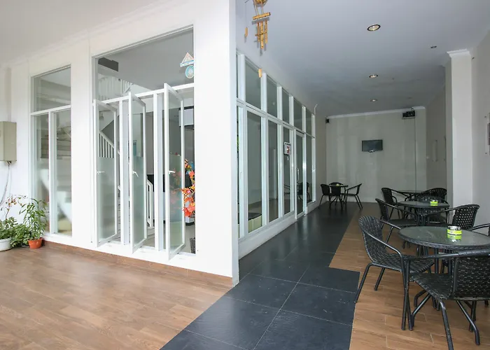Golden Snail Guest House Balikpapan 